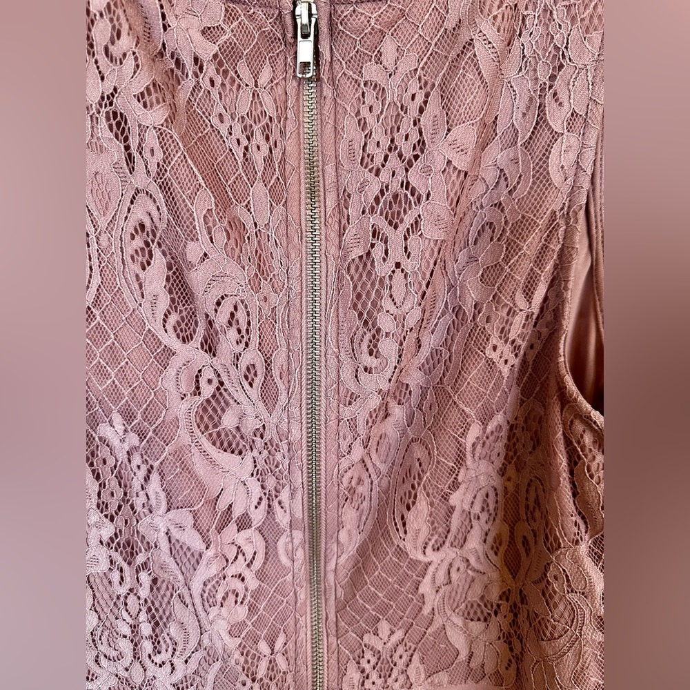 Dress - Picture 3 of 6